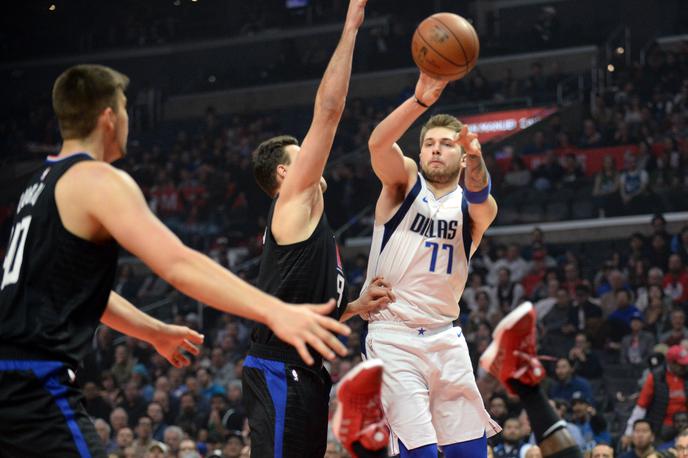 Luka Dončić | Luka Dončić je proti LA Clippers dosegel že četrti trojni dvojček v karieri v ligi NBA. | Foto Reuters