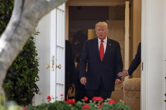 Predsednik | Izginjanje skupne ameriške nacionalne kulture in v sredino usmerjenih množičnih medijev je omogočilo politični vzpon Donalda Trumpa.  | Foto Guliverimage
