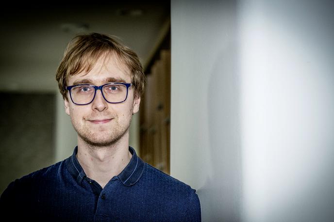 David Zupančič | David Zupančič je slovenski zdravnik infektolog, pisatelj in spletni vplivnež ter v zadnjem času tudi televizijski voditelj pogovorne oddaje na nacionalni televiziji, ki je namenjena razlagam o zdravstveni tematiki. | Foto Ana Kovač