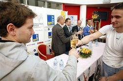 Petkovšek devetič zapored, Bertoncelj prvič