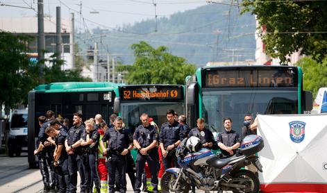 V stanovanju napadalca našli poslovilno pismo