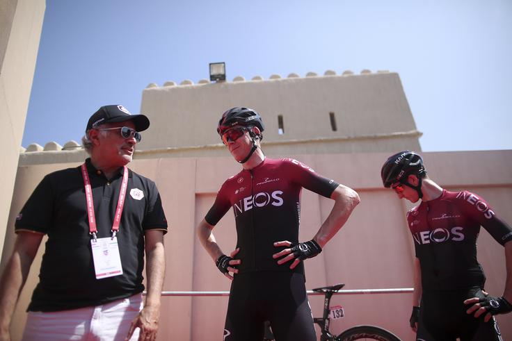 Froome bo tudi letošnjo sezono začel na Dirki po Združenih arabskih emiratih, s to razliko, da bo tam predstavljal barve druge ekipe. Po 11 letih pri Skyju oz. Ineosu se bomo morali Frooma navaditi v dresu ekipe Israel Start-Up Nation. | Foto: Guliverimage/Getty Images