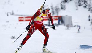 Štafetna zmaga norveškim biatlonkam