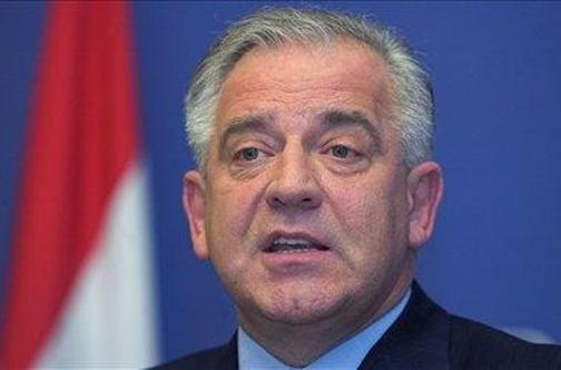 Parlamentarne stranke kritično o hrvaškem zakonu o zemljiščih