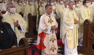 Posvetili novega novomeškega škofa Andreja Sajeta