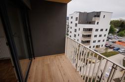 Novembra načrtovanih polovico manj stanovanj kot oktobra