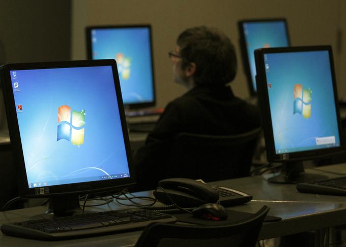 Namizni računalniki podjetja HP se po oceni zanesljivost uvrščajo na tretje mesto, po zadovoljstvu uporabnikov pa na šesto. | Foto: Reuters