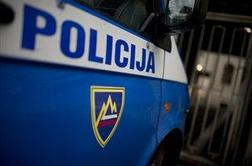 Francoza je drago stalo kajenje na parkirišču  