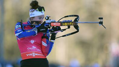 Francozinja do tretje zmage v sezoni, Polona Klemenčič celo v boju za stopničke