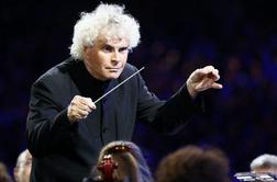 Rattle bo berlinske filharmonike popeljal v "nove višave"
