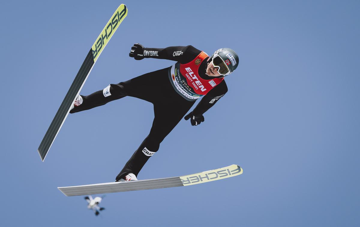 SP Planica Jarl Magnus Riiber | Jarl Magnus Riiber je na veliki skakalnici v Planici "poletel" kar 147 metrov. | Foto Sportida