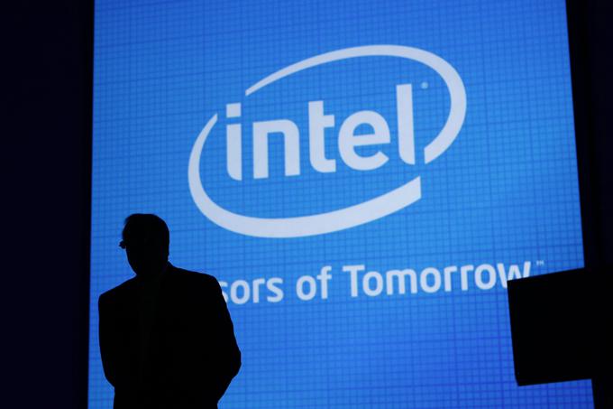 Pri AMD-ju so že zelo kmalu posumili, da Intel sabotira prodajo njihovih procesorjev. Imeli so prav. | Foto: Reuters