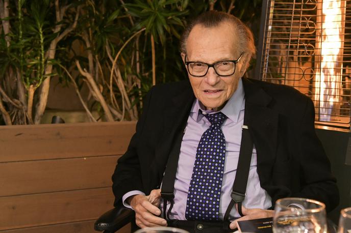 Larry King | Za 86-letnim Larryjem so boleči tedni. | Foto Getty Images