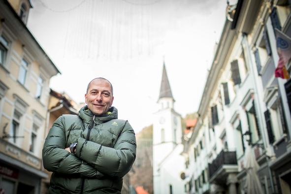 Prvi vrhunski športnik, ki so ga zaposlili pri slovenski policiji, in človek z dvema rojstnima dnevoma