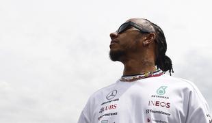 Hamilton z ganljivim pismom in zadnjo obljubo Mercedesu
