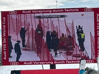 Nastop Ilke Štuhec v senci grdega padca Michelle Gisin