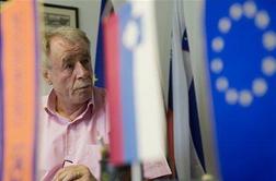Lombar: Država naj vrne izposojen denar iz pokojninske blagajne