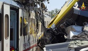 V trčenju vlakov v Italiji najmanj 23 mrtvih #video