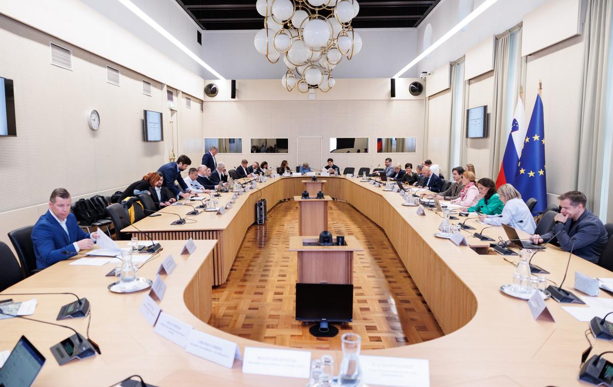 Seja ESS | Ali se bodo pogajanja o osnutku novele na ravni socialnih partnerjev nadaljevala, ni jasno. Po nekaterih informacijah naj bi lahko do končnega poskusa uskladitve prišlo v ponedeljek. | Foto STA