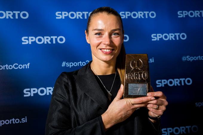 Nagrada sporto brands je že sedmič pripadla najboljši slovenski smučarki vseh časov Tini Maze.  | Foto: Vid Ponikvar