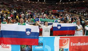 Slovenijo boleče sekunde ločile od zgodovinskega dosežka #video