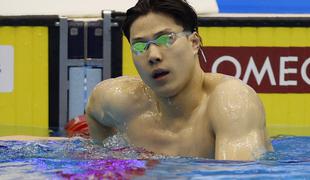 Kitajcem v Fukuoki dve zlati plavalni medalji