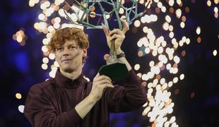 Sinner z veliko zmago do številke 1 na lestvici ATP