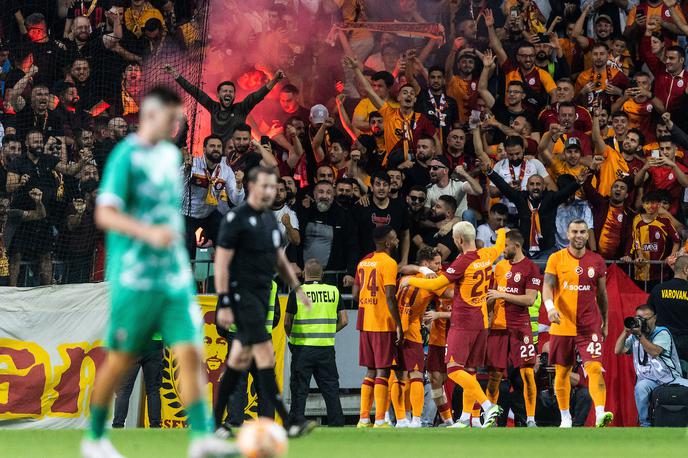 Olimpija Galatasaray | Galatasaray je ob Fenerbahčeju zavrnil nastop v domačem superpokalu. | Foto Vid Ponikvar