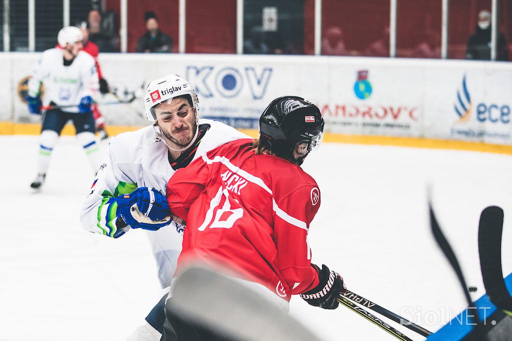 slovenska hokejska reprezentanca : Avstrija, pripravljalni turnir, Podmežakla