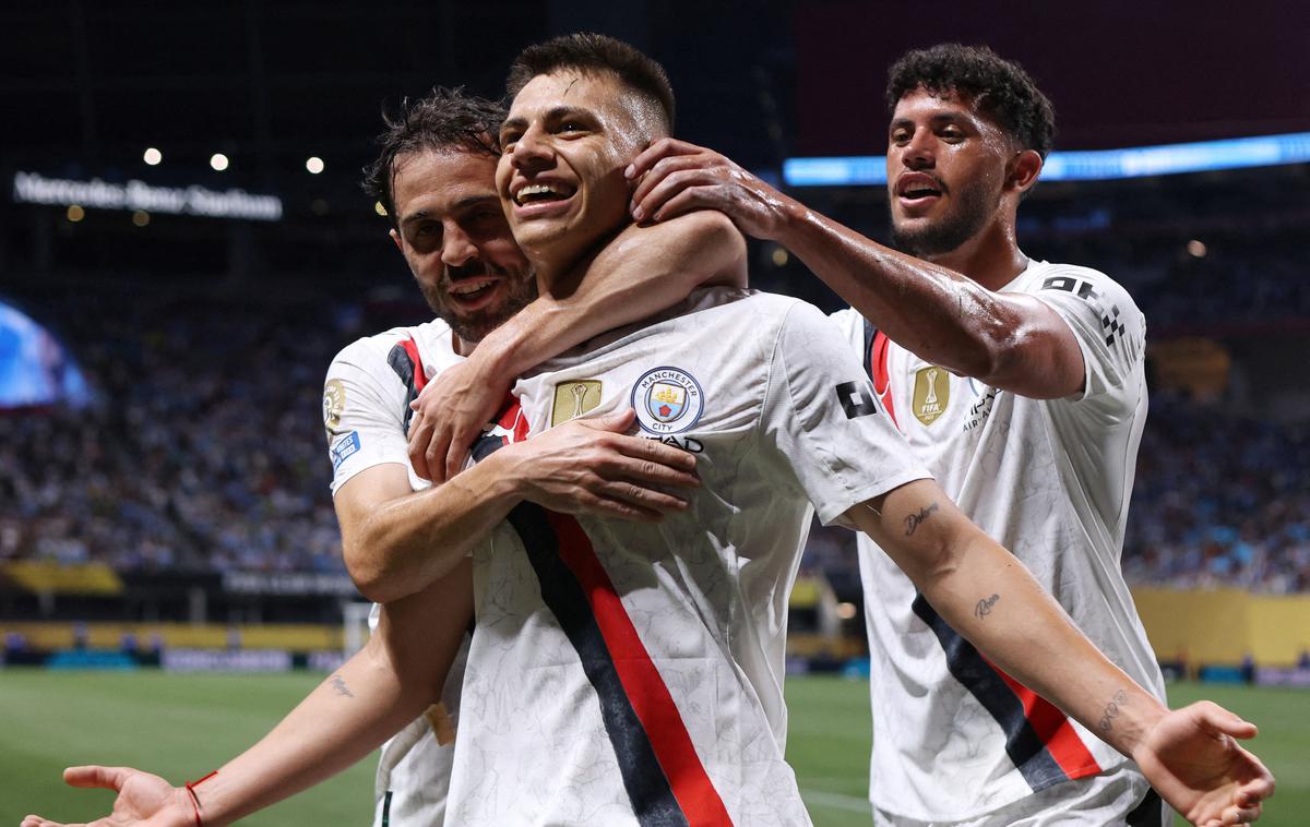 Claudio Echeverri | Argentinec Claudio Echeverri je City popeljal v vodstvo z 2:0. Na koncu je angleški klubski velikan zmagal kar s 6:0. | Foto Reuters