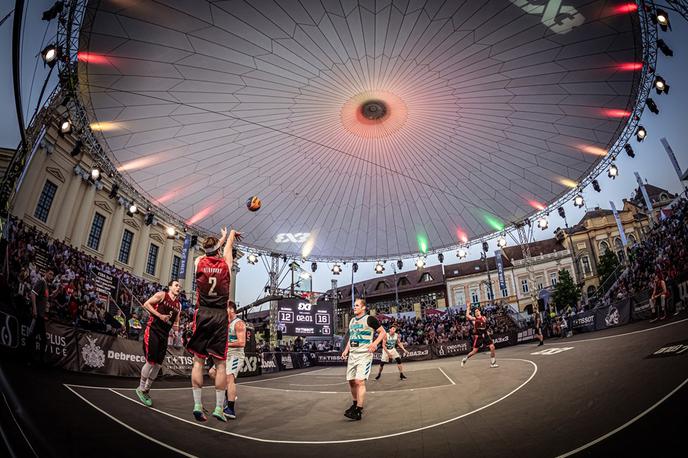 Košarka 3x3 - Debrecen, Slovenija - Belgija | Slovenski košarkarji so turnir v Debrecenu odprli z zmago in porazom. | Foto FIBA