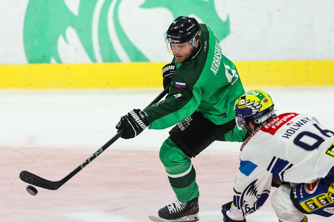 Kale Kerbashian, HK Olimpija Ljubljana | Kale Kerbashian se je vrnil v postavo Olimpije. | Foto Aleš Fevžer