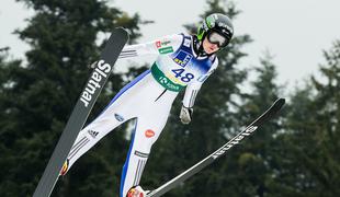 Vse slovenske skakalke uspešne v kvalifikacijah Oberstdorfa