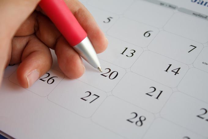 Letni dopust se porablja ob delovnih dnevih. V dneve dopusta se ne štejejo prazniki in dela prosti dnevi, odsotnost z dela zaradi bolezni ali poškodbe ter drugi primeri upravičene odsotnosti. | Foto: Thinkstock