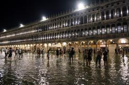 Benetke meter pod vodo, nenavadno za avgust #video #foto