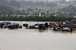 Donava še vedno narašča, evakuirali okolico Dunaja
