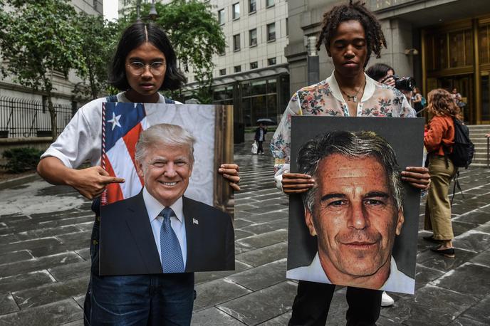 Jeffrey Epstein | Trump je bil dolgoletni prijatelj Epsteina in Maxwell. Ko je bila Maxwell obsojena na 20 let zapora zaradi sodelovanja pri spolnih zlorabah, ji je Trump zaželel vse dobro. | Foto Getty Images