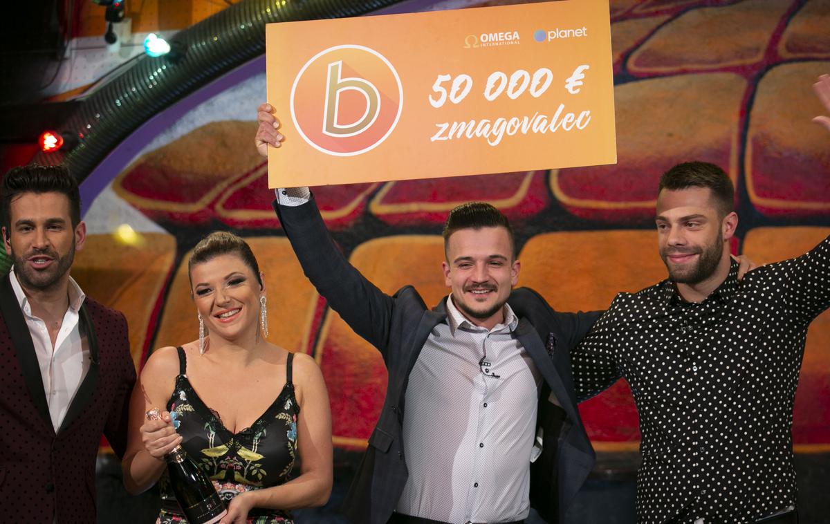 BAR oddaja v živo | Sandi je kot zmagovalec Bara domov odnesel nagrado v vrednosti 50 tisoč evrov. | Foto Bojan Puhek