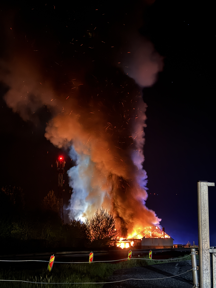 požar Vrhnika | Foto: Gregor Pavšič
