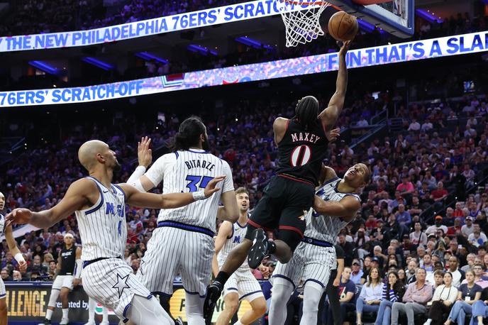 Tyrese Maxey Philadelphia 76ers | Tyrese Maxey je k zmagi Philadelphia 76ersov, s katero so si priigrali končnico, prispeval 31 točk. | Foto Reuters