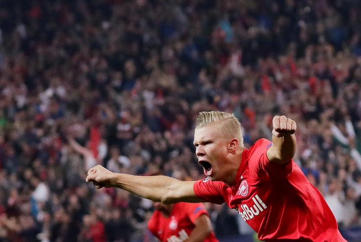 Erling Haaland Hat-trick proti Genku mu je uspel že v prvem polčasu. | Foto: Reuters