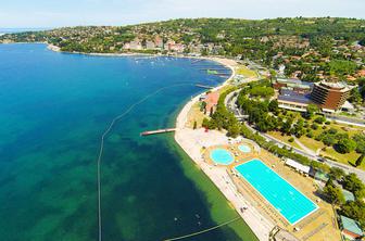 Za najdražjo prodano vilo v Sloveniji je kupec odštel 2,7 milijona evrov
