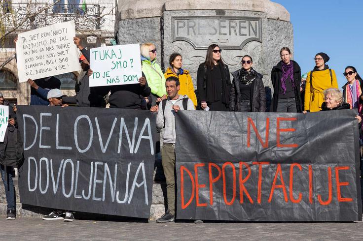 protest, Ljubljana, prosilci za azil | Foto: STA/Katja Kodba