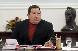 Chavez: VB bo čutila posledice, če bo vdrla na ekvadorsko veleposlaništvo