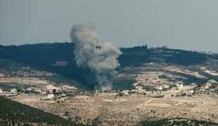 Libanon z izstrelki nad Izrael