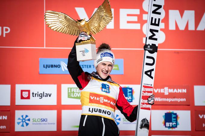 Eva Pinkelnig zanesljivo vodi v svetovnem pokalu. | Foto: Blaž Weindorfer/Sportida