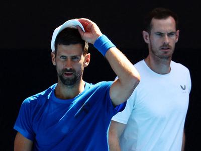 Andy Murray se spet vrača na trenersko mesto