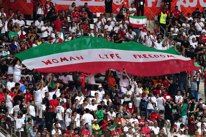 SP 2022 Iran : Anglija | Napeto dogajanje v Iranu odmeva tudi na svetovnem nogometnem prvenstvu v Katarju.  | Foto Guliverimage