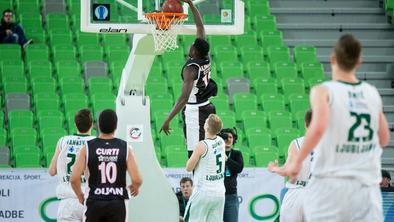 Olimpija se je rešila blamaže, a ne zadnjega mesta