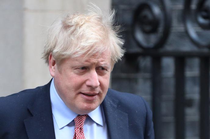 Boris Johnson | Boris Johnson je v nedeljo zgodaj popoldan zapustil londonsko bolnišnice. Z njegovo vrnitvijo na delo ne bodo hiteli. | Foto Reuters